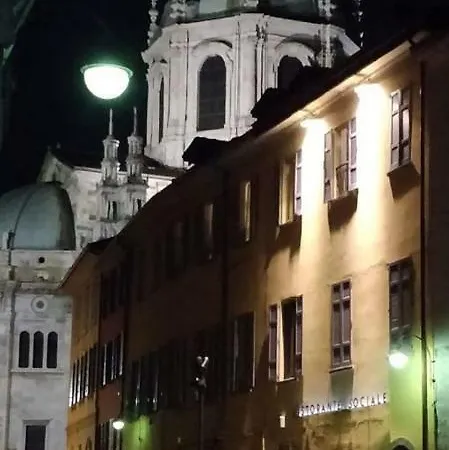 Cathedral's Nest Apartment *